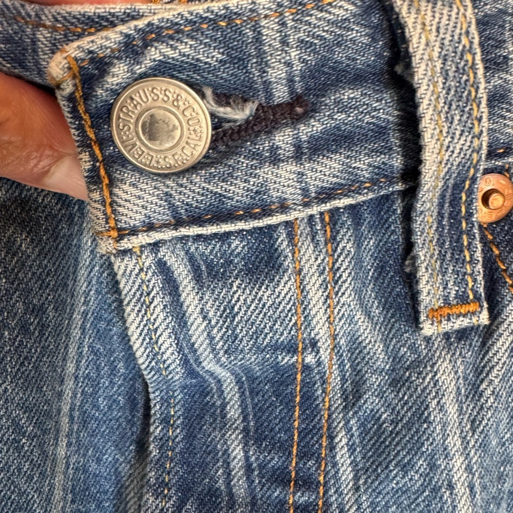 Women’s 501 Levi’s Big E Striped Jeans Size 27 X 26” - Picture 3 of 9